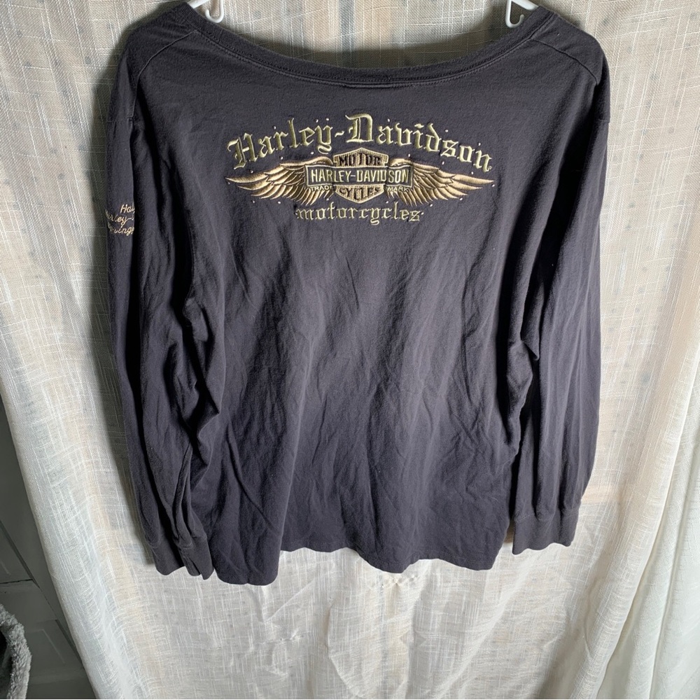 Woman’s Size XL Harley Davidson long sleeve Tshirt